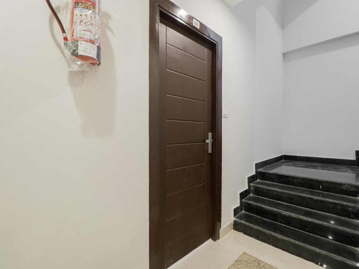 Oyo Townhouse 853 Hotel The Royal Aroma Haridwar Bagian luar foto